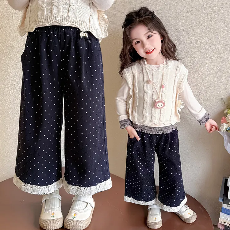 儿童服装2025年款童装秋季女童简约衣服独特洋女童波点微喇牛仔裤