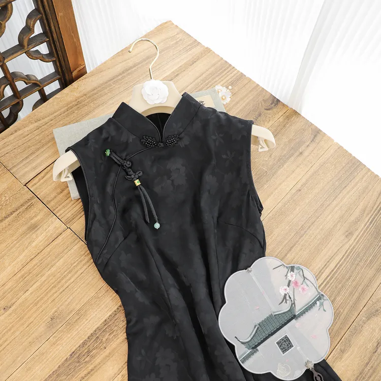 俏娘鱼2025夏季新款黑色淑女范新中式改良无袖旗袍女复古日常可穿