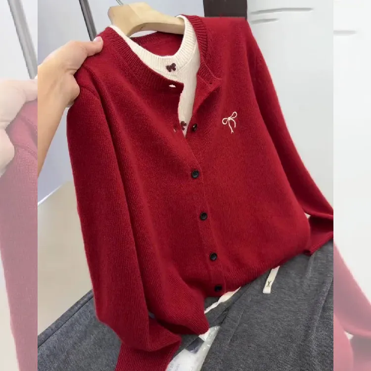 圣诞跨年穿搭假两件针织开衫女冬季大码胖MM时尚显瘦气质毛衣外套