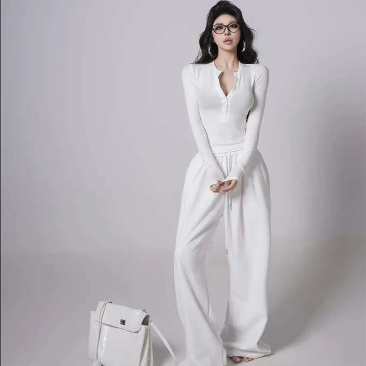 韩系收腰修身打底衫T恤女2025春季新款显瘦白色内搭高腰休闲长裤