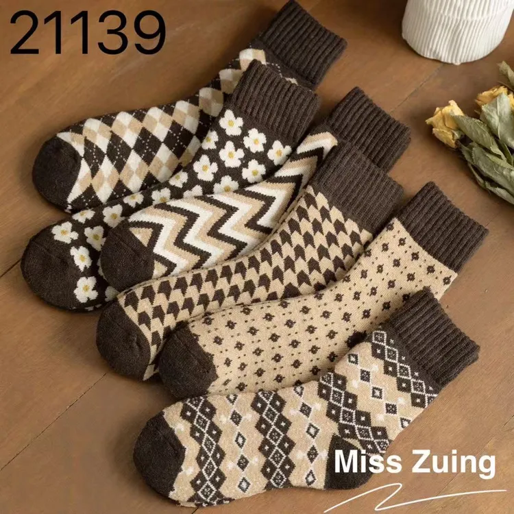 羊毛圈女袜保暖恒温锁温舒适冬天滑雪必备