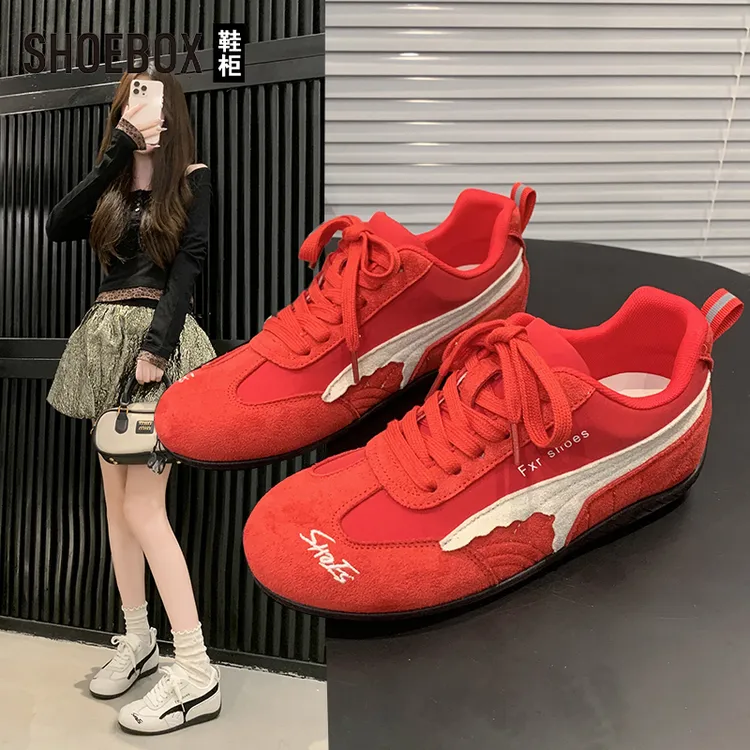 达芙妮集团旗下红色德训鞋女2025秋季新款拼色软底休闲运动阿甘鞋