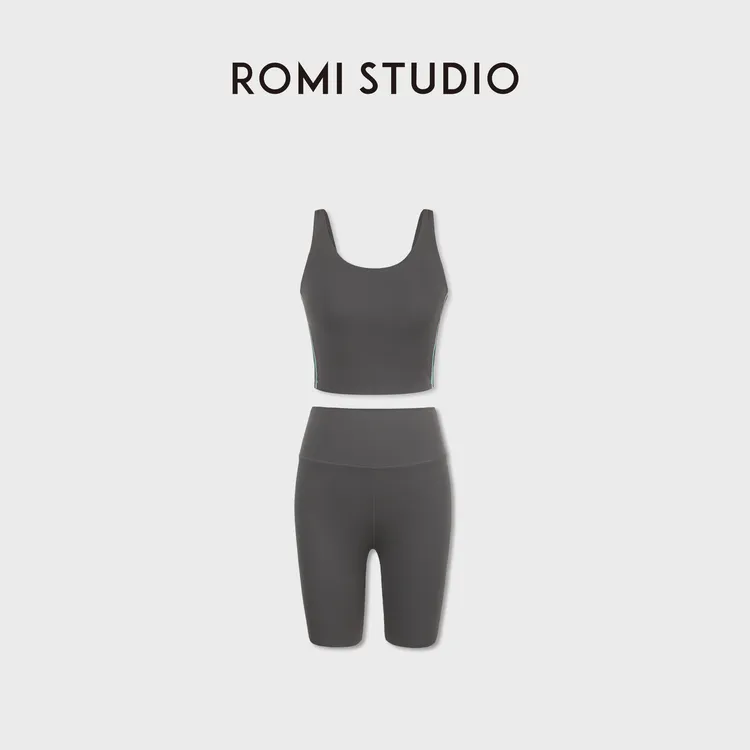 ROMI STUDIO四面高弹锦纶舒适亲肤U领背心+打底裤 RWDRX91676