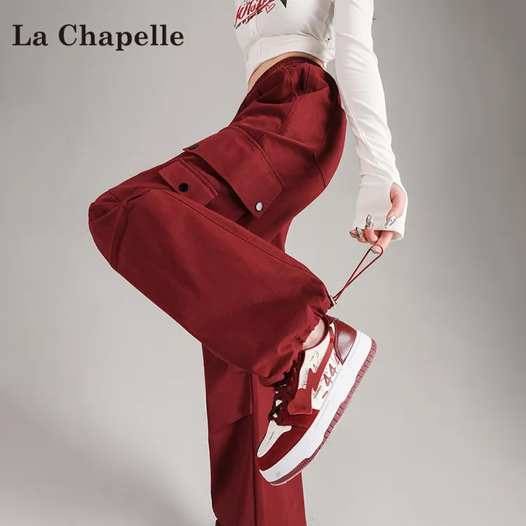 拉夏贝尔红色工装阔腿休闲裤女2025秋季新款高腰美式运动拖地裤子