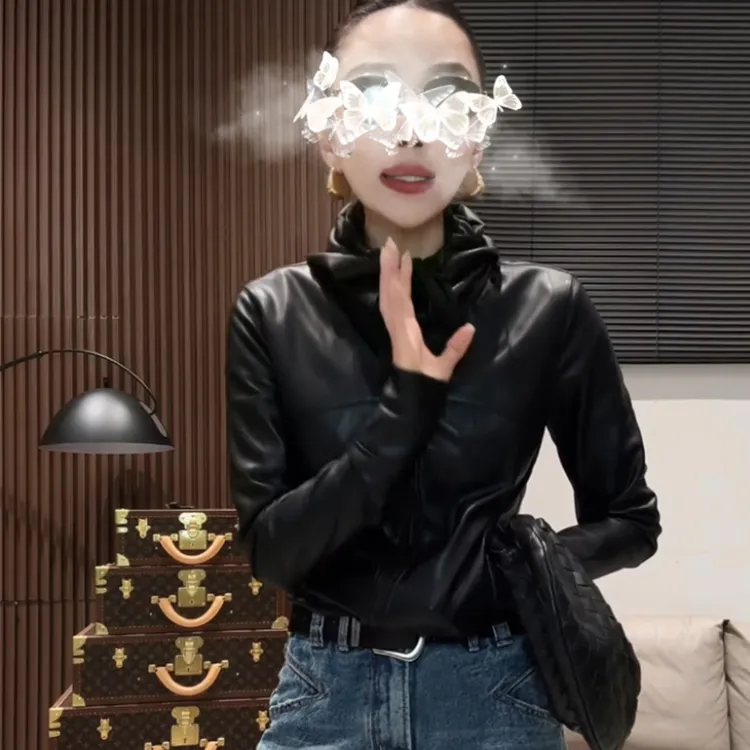 短款皮衣女2025春秋新款黑色酷飒风小个子皮夹克超级显瘦连帽外套