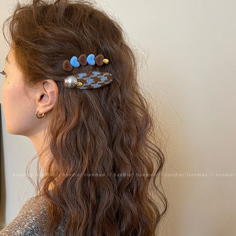 秋冬植绒发夹女2025新款侧边碎发刘海bb夹高级感前额夹子头饰发卡