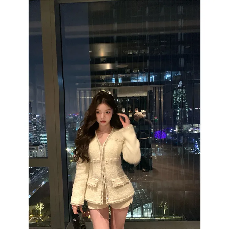 2025早春新款法式名媛风气质小香风外套上衣高级感短款裤子两件套