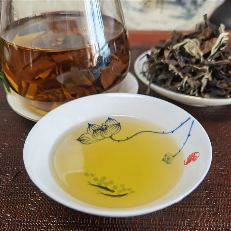 味朴堂2024年布朗山白茶头春蜜香花果香100