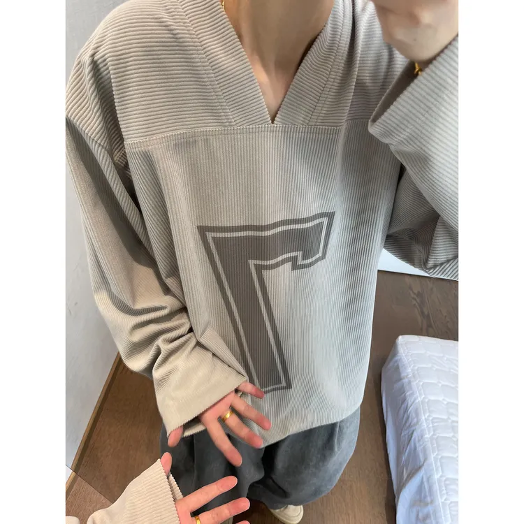 dannyandzee秋季百搭复古灯芯绒拼接V领街头氛围感长袖T恤794