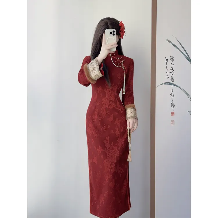 红色复古新中式倒大袖旗袍女2025冬季新款加绒保暖日常可穿年轻款