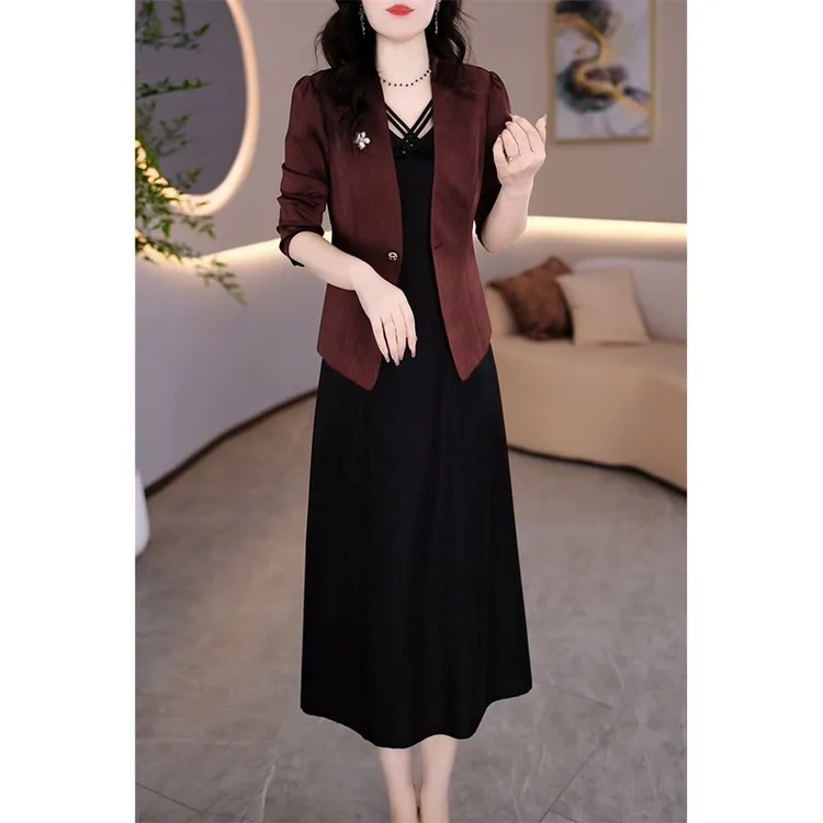 哥弟阿玛施正品高级感国风两件套连衣裙女2025年春秋新款妈妈喜婆