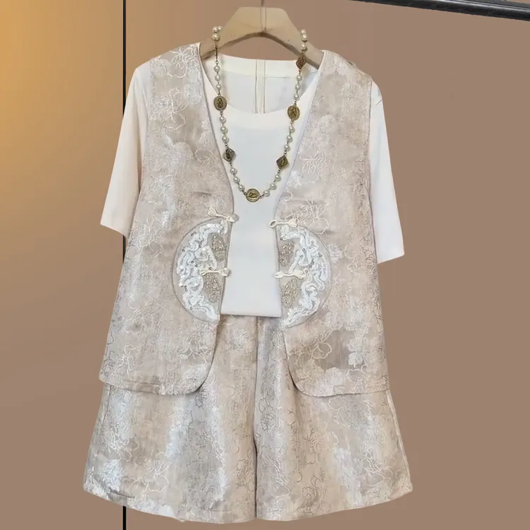 大码女装胖妹妹夏季时尚套装盘扣马甲短袖短裤百搭国风气质三件套