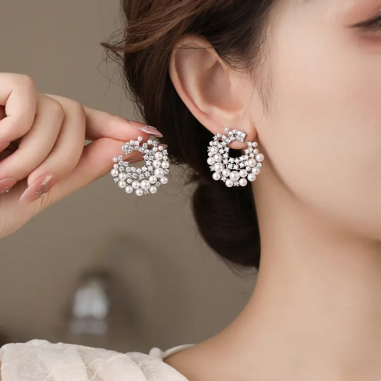 铜合金耳饰 08162独特轻奢高级感大气夸张花朵大耳环时尚耳饰耳钉