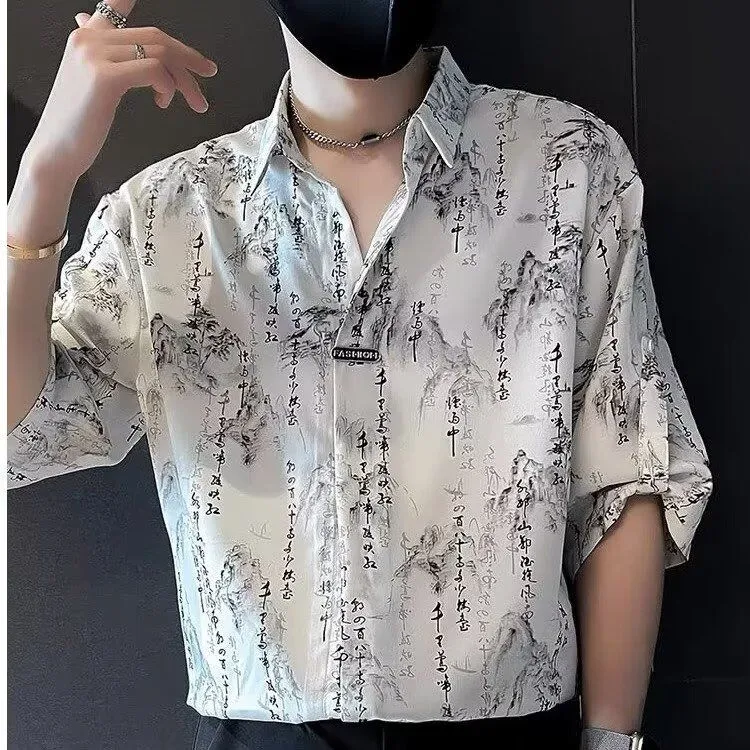 2025中国风时尚夏季宽松七分袖冰丝防晒衣经文短款披风青年特痞帅