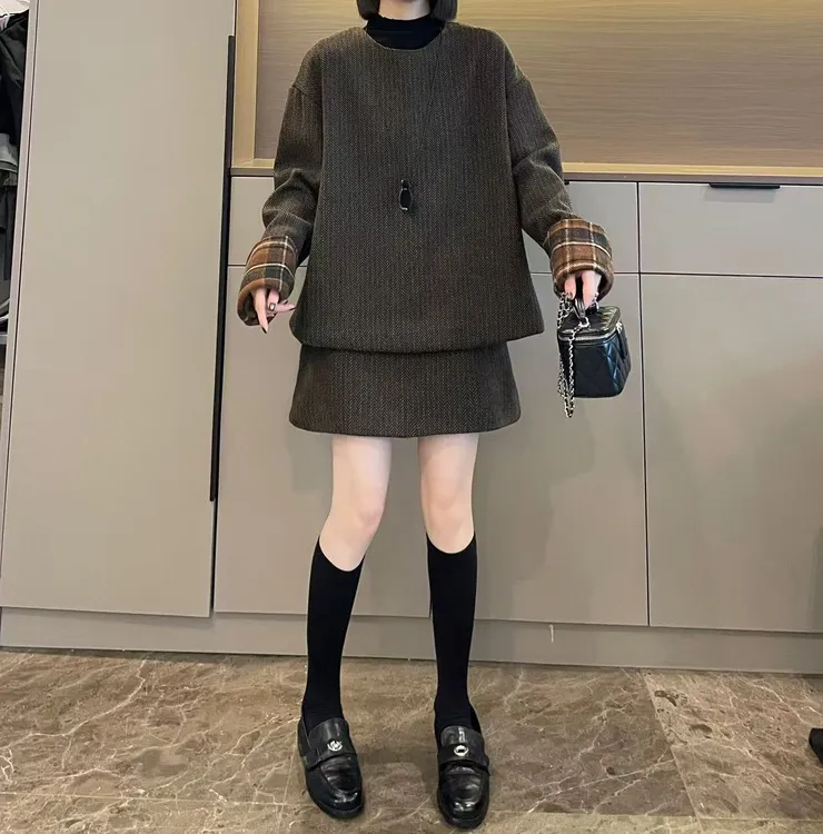 米可/MK-2895ZJ【撞色呢子上衣+半裙套装】时尚秋季新款两件套