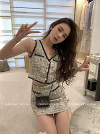 【是你大大钱】 小香风套装女新款设计感无袖上衣+半身裙两件套