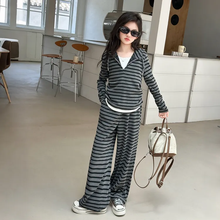 女童条纹套装2025年秋季新款儿童假两件连帽卫衣长裤中大童两件套