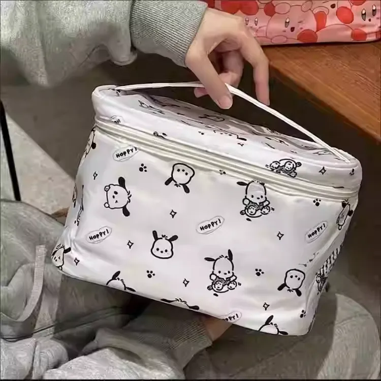 ins帕恰狗颜值化妆包式超大容量化妆品多功能收纳旅行洗漱包包zy