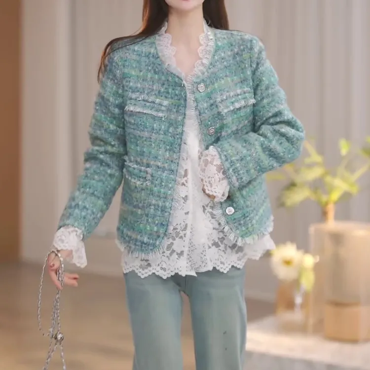 别致独特漂亮小衫2025秋冬新款小香风拼接毛呢边休闲显瘦圆领上衣