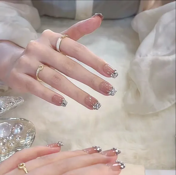 【指尖钻】纯手工穿戴甲光疗甲可拆卸重复佩戴流行美甲贴10贴装