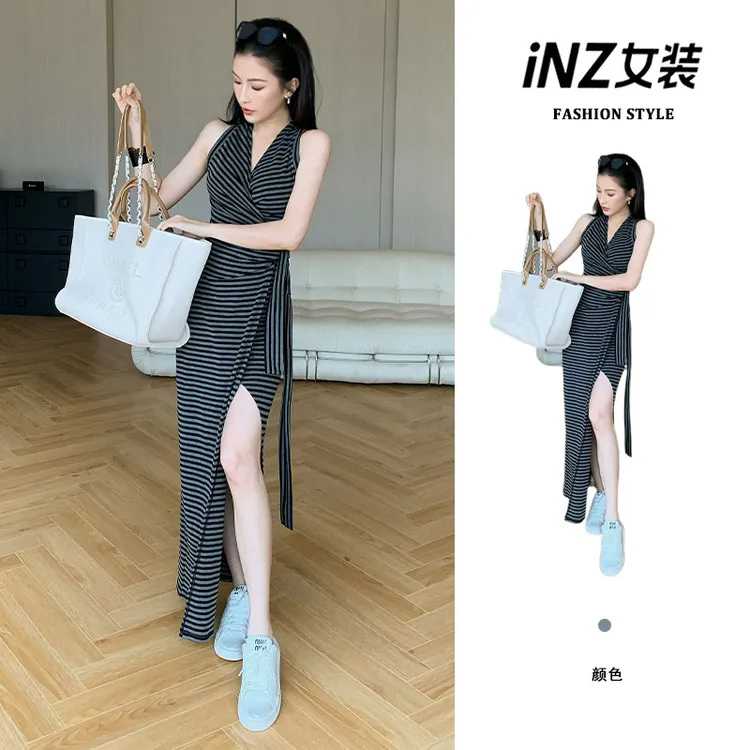 时尚气质显瘦修身收腰v领连衣裙夏季2025新款法式设计感性感裙子