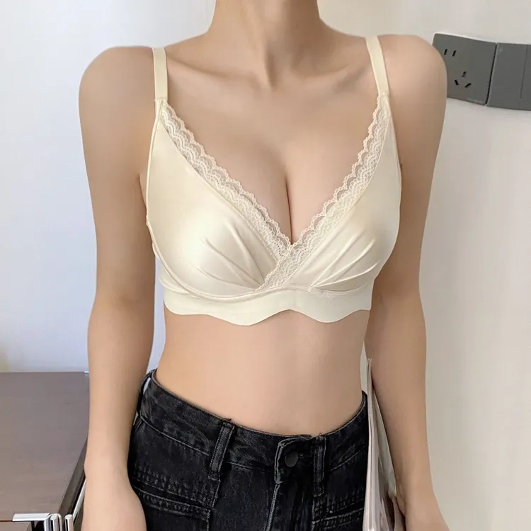 【哒遇专属】法式缎面蕾丝小胸聚拢显大内衣女收副乳防下垂深V夏季