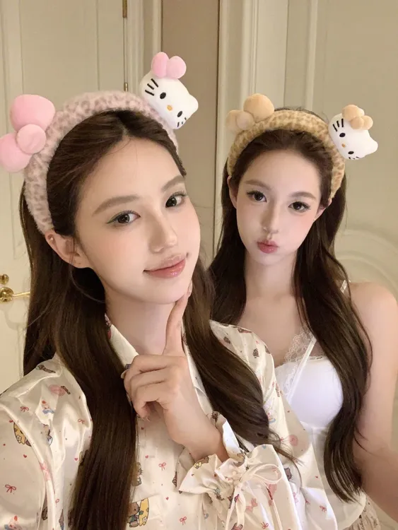 粉色豹纹Kitty蝴蝶结毛绒高颅顶发箍女洗脸专用可爱卡通百搭头箍