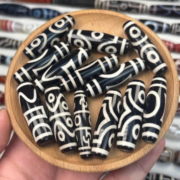 西藏天然玛瑙天珠锁骨链黑白天珠40mm九眼六眼三眼莲师