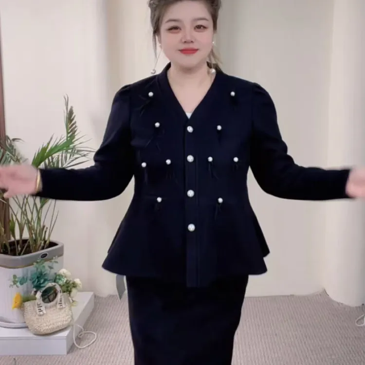 6153大码V领收腰加厚毛呢长袖上衣+半身裙黑色显瘦秋冬款两件套女