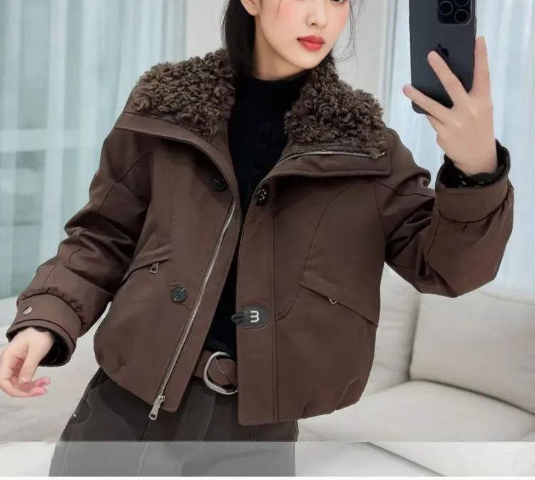 毛领羽绒派克服短外套女2025冬季新款韩版工装风休闲洋气保暖上衣