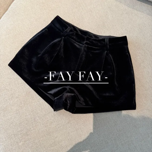 FAY【众享丝滑】A字显瘦秋冬高腰百搭黑色外穿丝绒裤