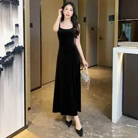 2025秋冬新款法式高级金丝绒吊带连衣裙收腰气质显瘦修身打底长裙
