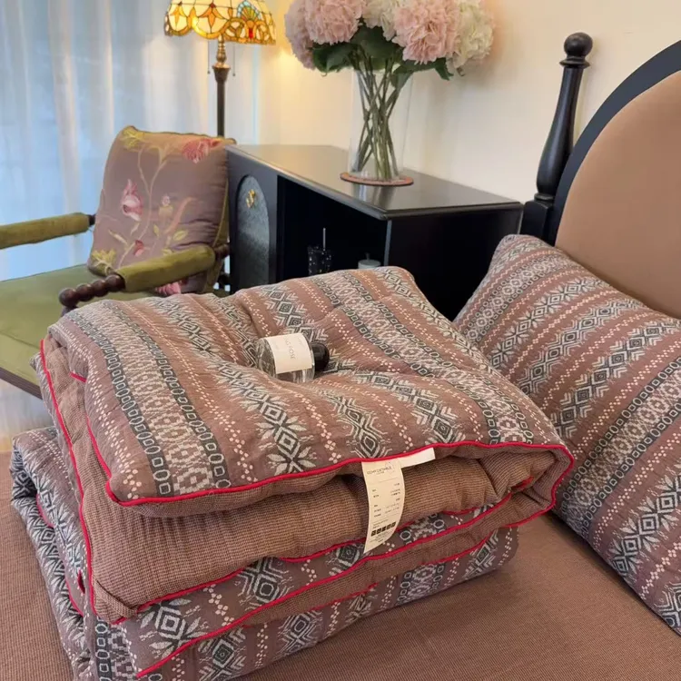 【雅趣】法曼 中古风色织纱布 春秋被/冬被~可机洗一体被