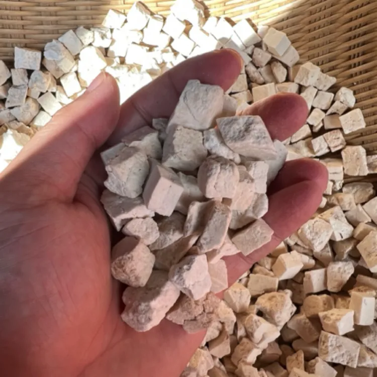 秦岭野生茯苓农家茯苓手工刀切茯苓丁无硫