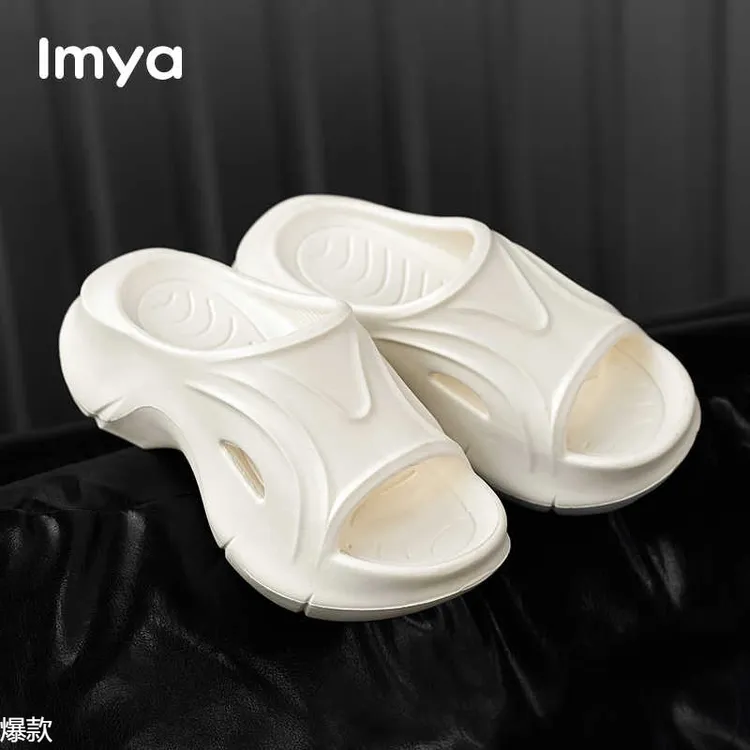 厚底凉拖鞋女士踩屎感外穿2025年新款时尚简约增高海边沙滩拖鞋