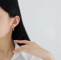 合金仿水晶耳饰 8776号36900#时尚镂空设计感镶嵌质感耳环