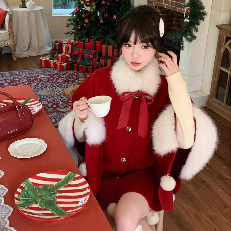 织物猪 冬日协奏曲 千金风复古红色斗篷外套女冬圣诞新年穿搭战袍