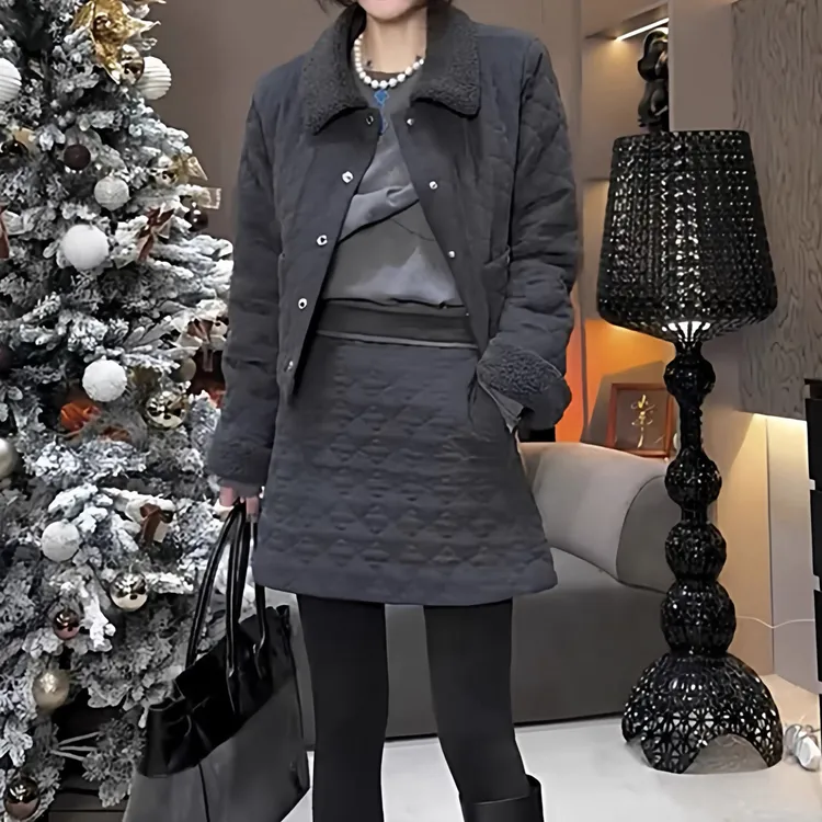 冬季网红新款时尚棉服减龄翻领菱菱格套装