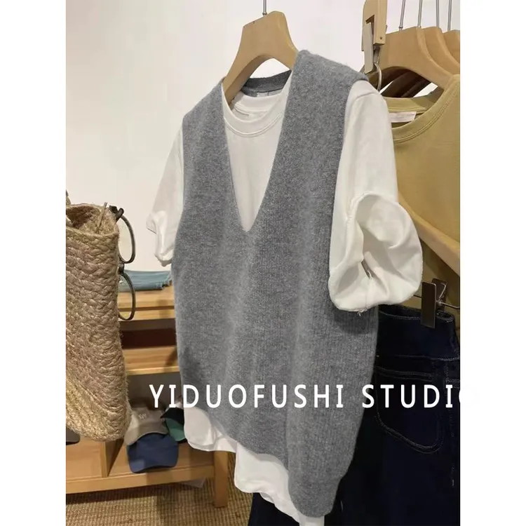 【衣朵设计】韩系灰色v领针织马甲女秋冬软糯毛衣背心无袖坎肩叠穿
