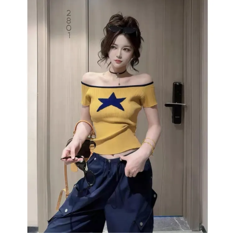 法式一字肩黄色冰丝针织短袖T恤女夏季修身辣妹露肩短款星星上衣