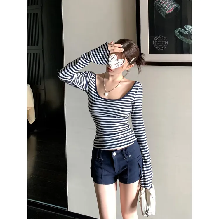 秋季辣妹 条纹大U领露背修身显瘦长袖正肩百搭T恤上衣女Y3691