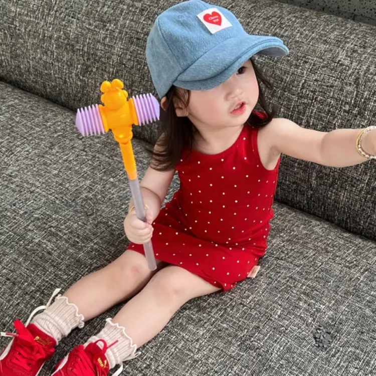 《现货》女童2025夏季五一出游韩版多巴胺百搭红色波点吊带连衣裙