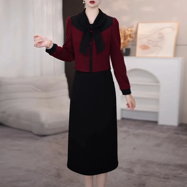 高端气质假俩件加厚连衣裙2025秋冬季新款时尚加厚显瘦中长款裙子