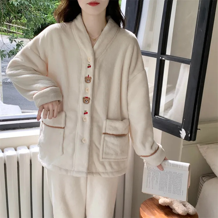 2025新款睡衣女款秋冬季法兰绒加厚加绒保暖甜美家居服套装可外穿