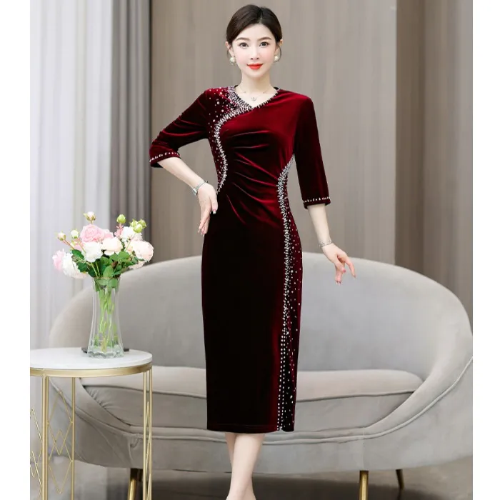 春秋喜婆婆婚宴装金丝绒连衣裙高贵中年妈妈阔太太年会礼服显年轻