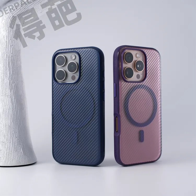 得葩半透碳纤纹软边框苹果17promax磁吸手机壳iphone16个性防摔15