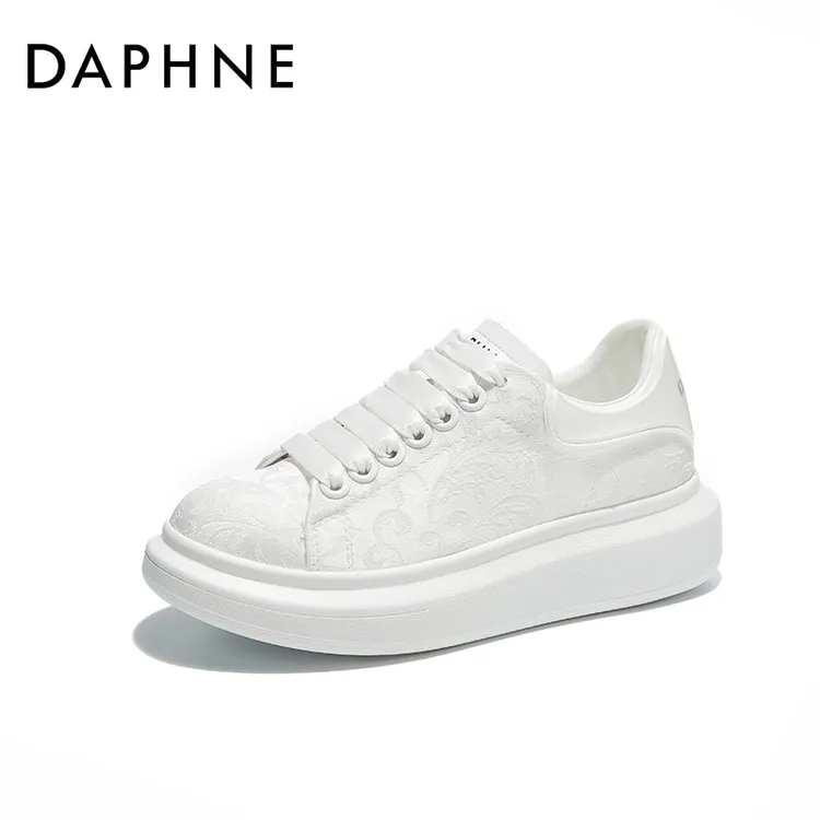 Daphne/达芙妮流光风厚底增高小白鞋2025爆款秋季新中式国风女鞋