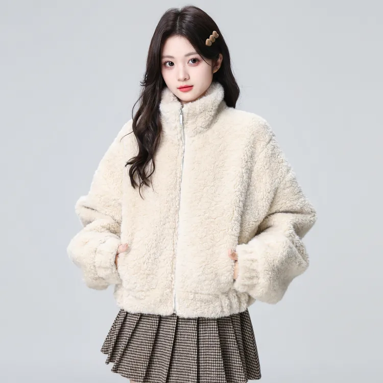 杏色羊羔毛立领外套女2025冬新款加厚保暖羊羔绒拉链开衫短款上衣