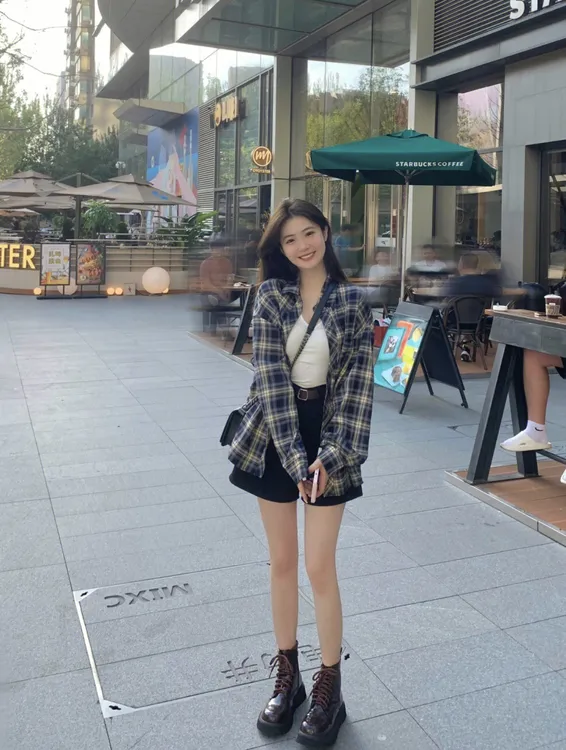 幂式穿搭慵懒复古格子衬衫开衫外套长袖衬衫女2025新款爆款洋气