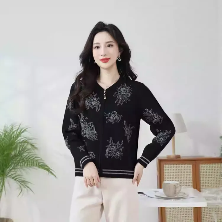 中老年妈妈针织衫秋装打底衫女圆领